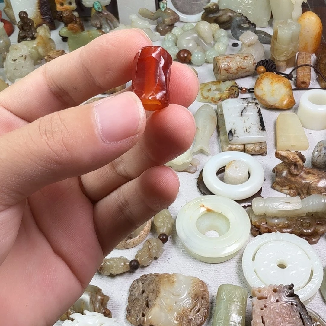 若***磐和田玉（糖玉）未镶嵌手链