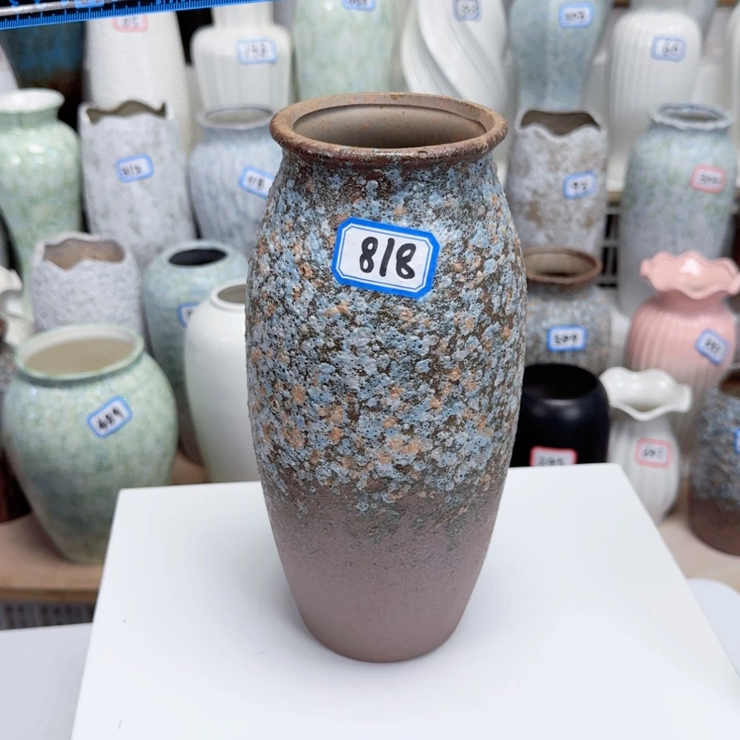 818号陶瓷高25厘米一个