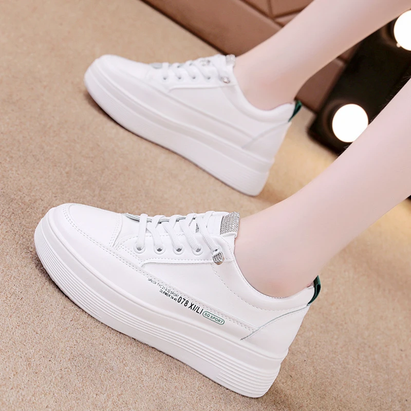 内增高女士小白鞋2025春季新款百搭厚底透气单鞋防滑轻软休闲板鞋