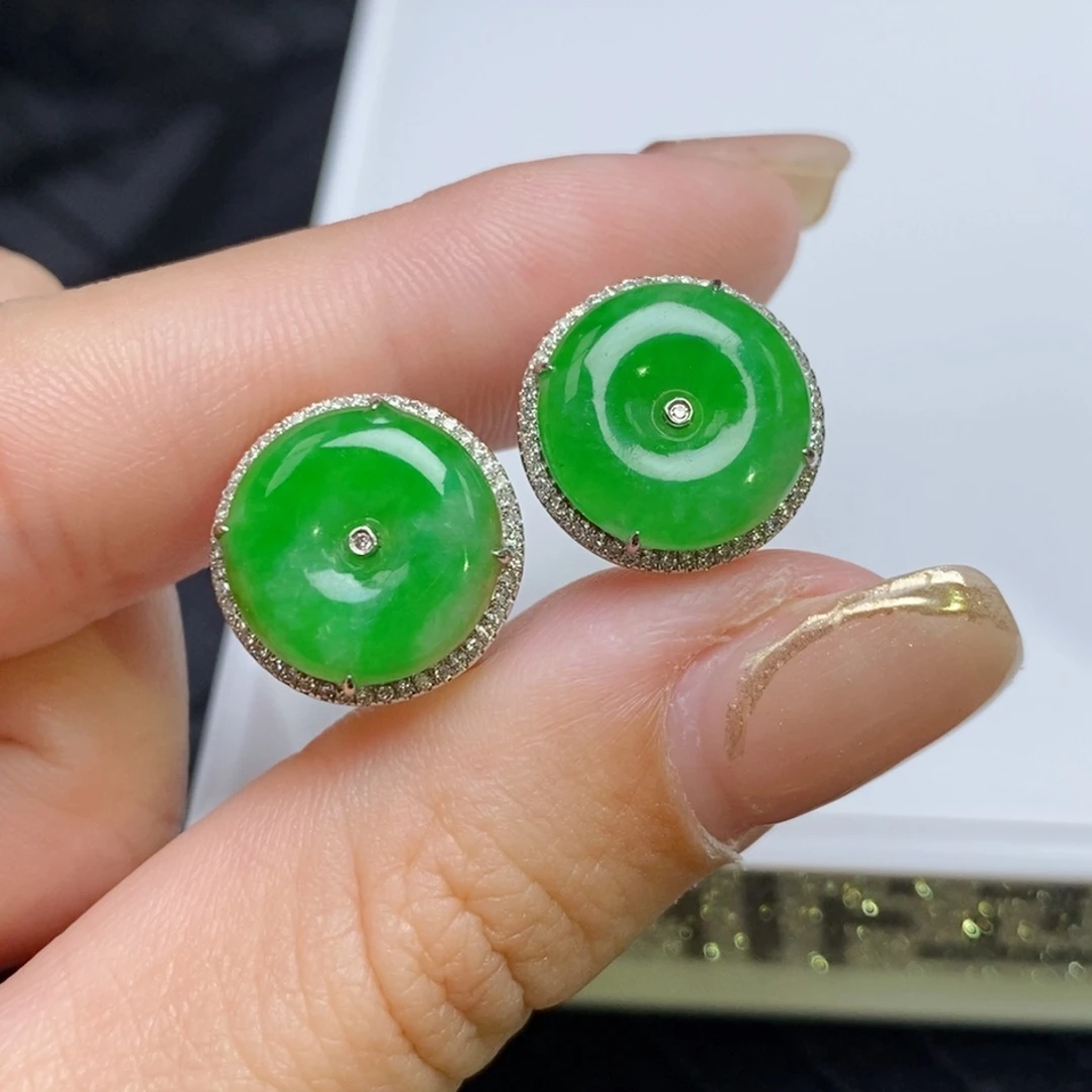 翡翠18K金镶嵌耳饰小扣子耳包