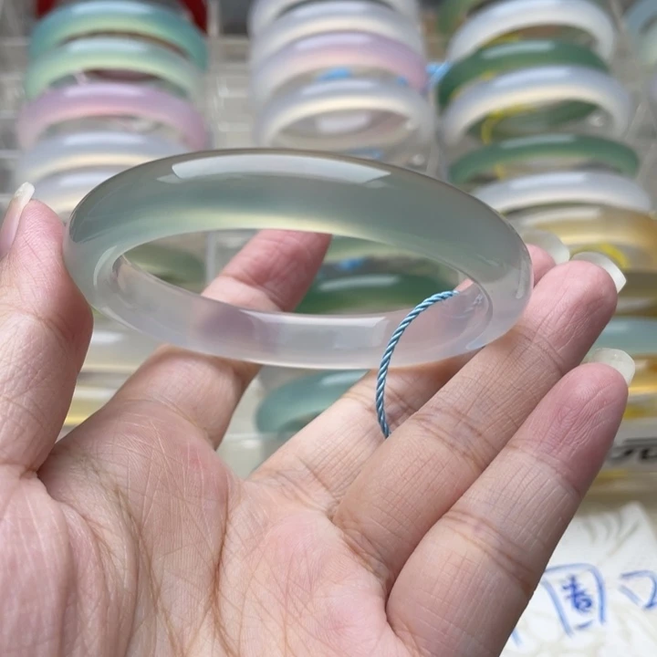 玛瑙/玉髓未镶嵌手镯54圈口