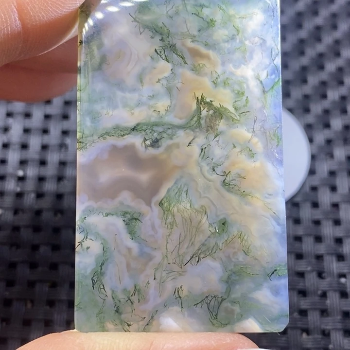 未镶嵌颈饰玛瑙/玉髓展**来