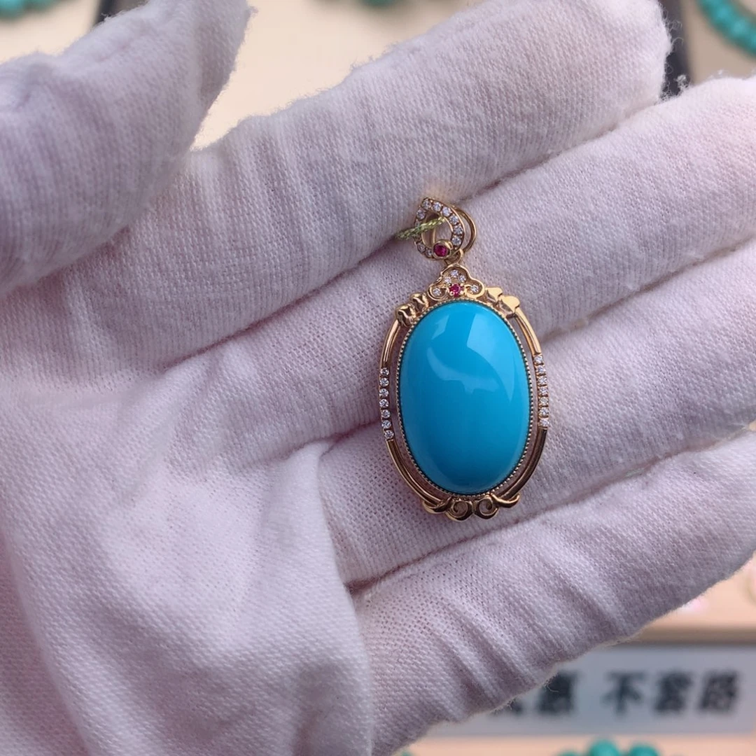 绿松石珠宝奇石18K金镶嵌