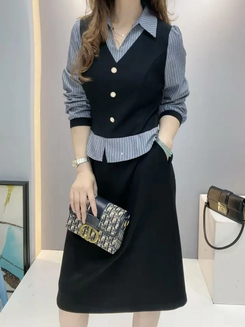 秋季时尚气质宽松大码女装洋气休闲百搭衬衫领连体假两件连衣裙