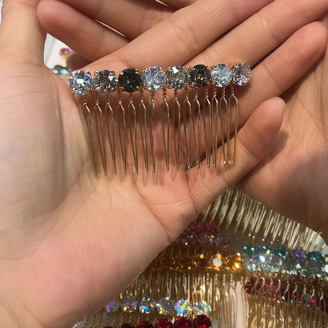 铜合金皮质施华发饰