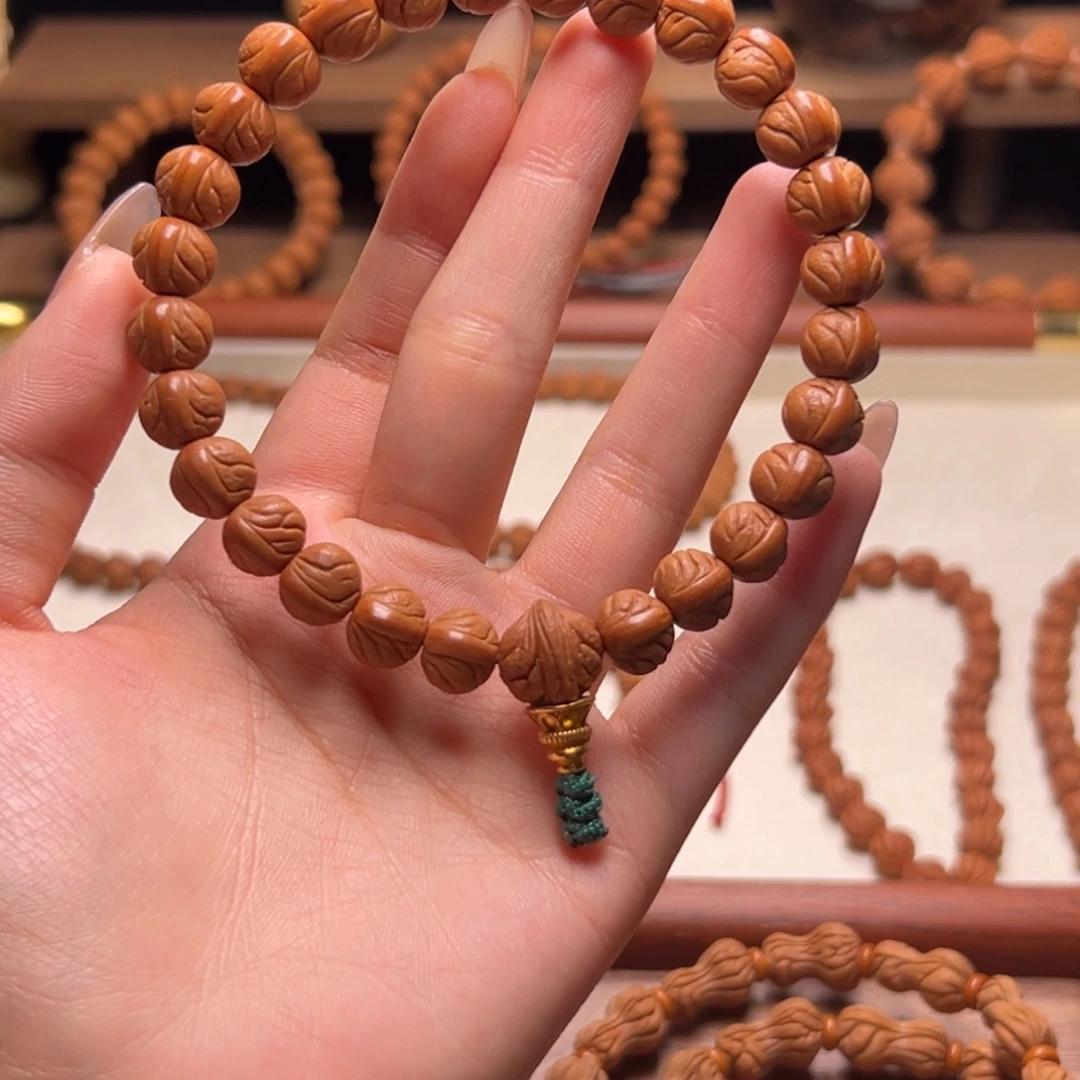 木质类陕西龙纹桃核