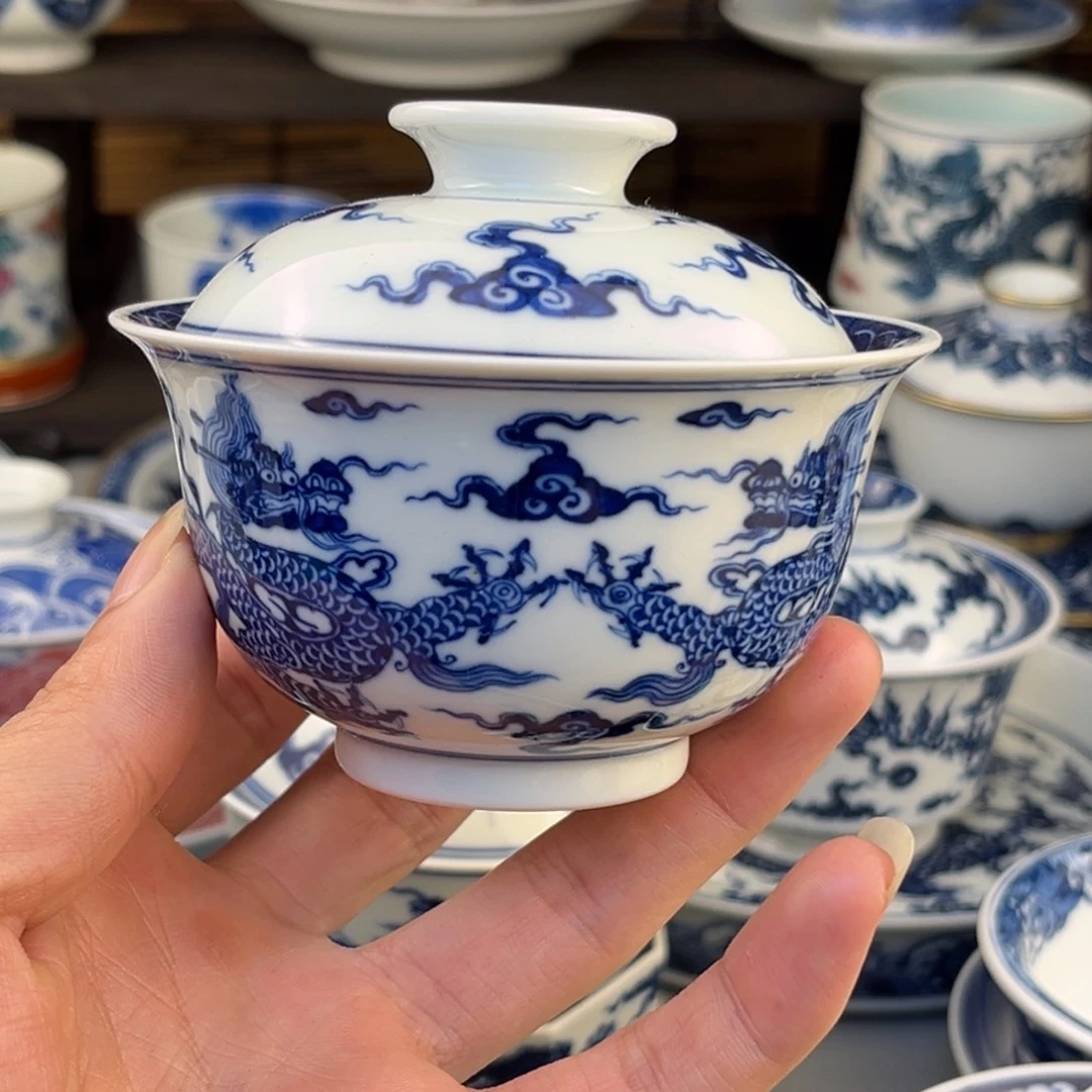 瓷片盖碗哈哈哈哈哈哈哈