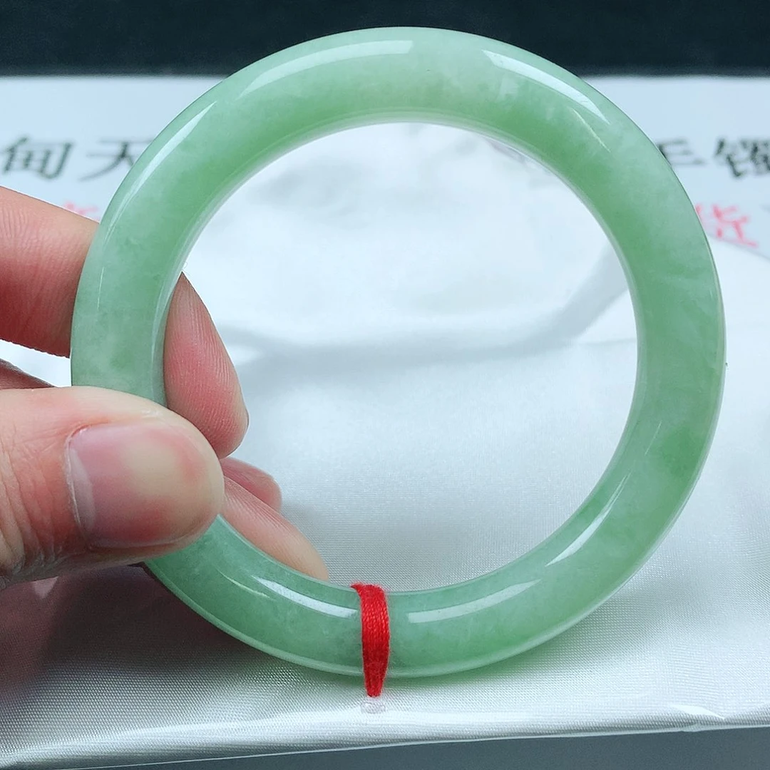 翡翠手镯未镶嵌圈55