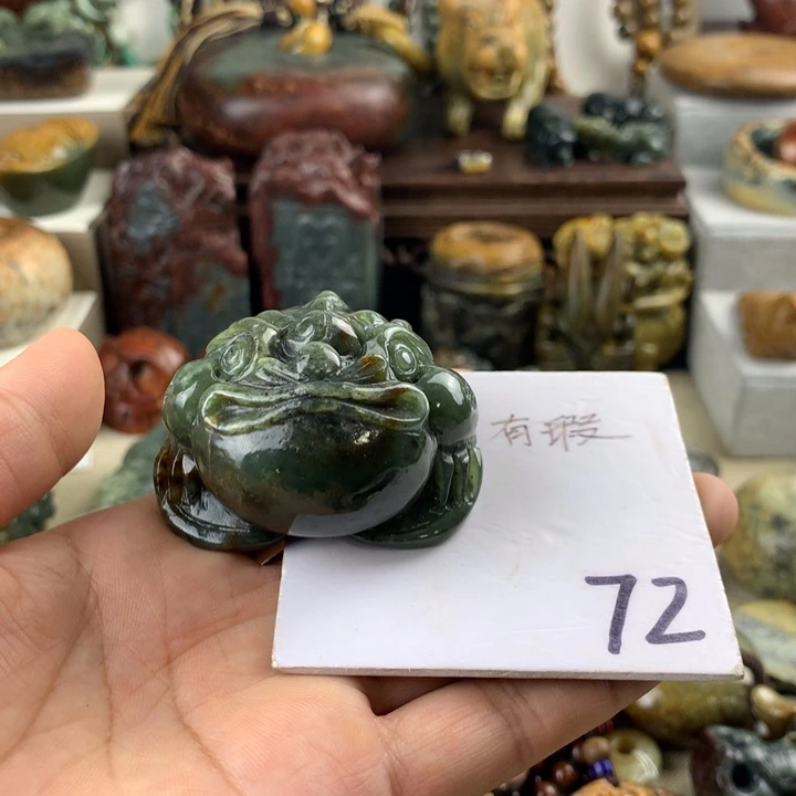 未镶嵌岫岩河磨玉（透闪石质玉）珠宝奇石