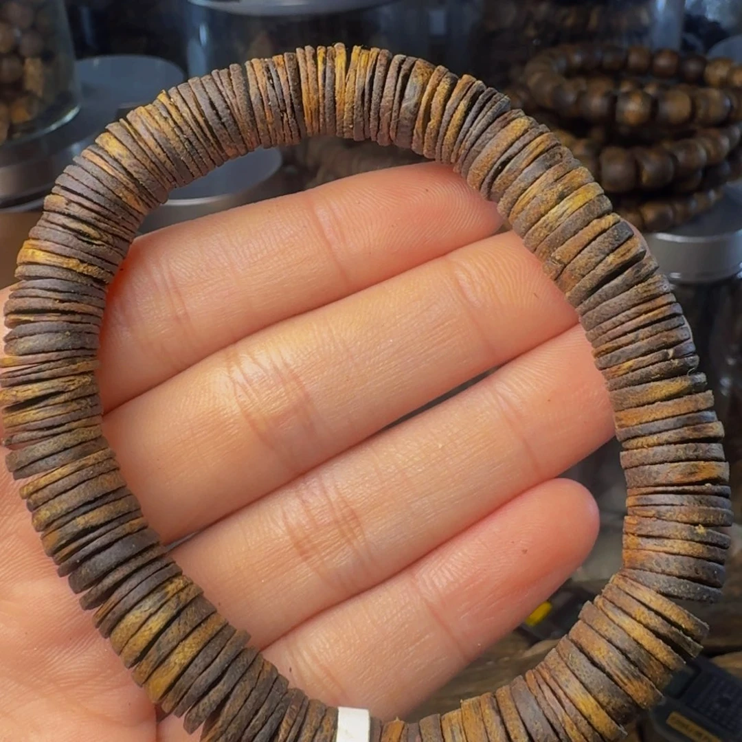 沉香碎屑沉香沉水红油1:0-13克发一条