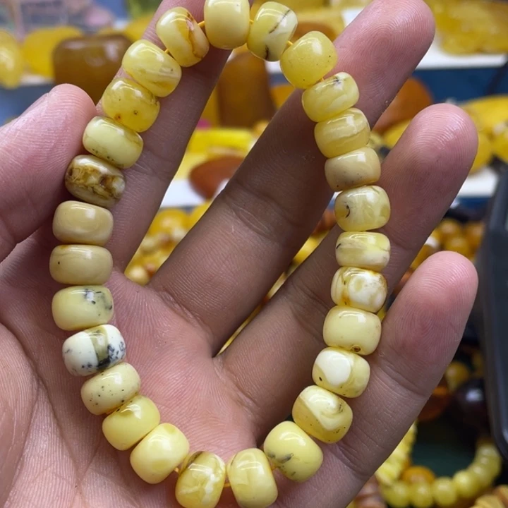 未镶嵌琥珀珠宝奇石