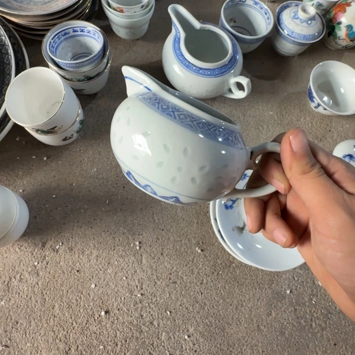 景德镇的陶瓷瓷器