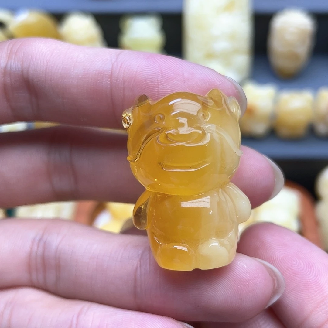 琥珀裸石未镶嵌蜜蜡