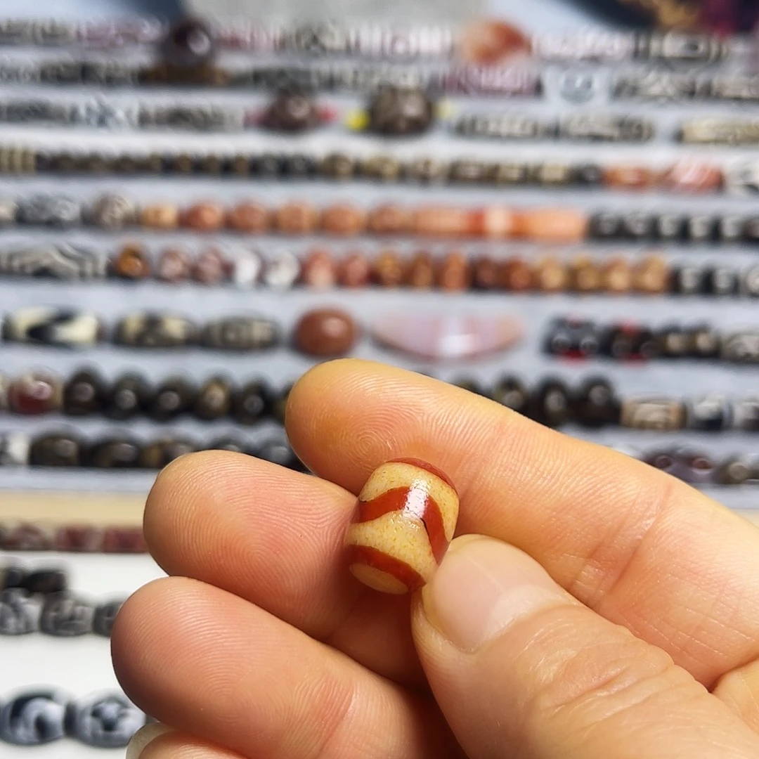 玛瑙/玉髓合金颈饰