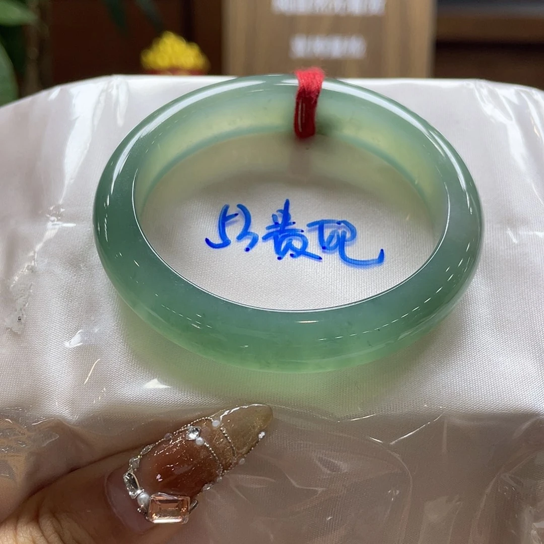 翡翠未镶嵌手镯13号