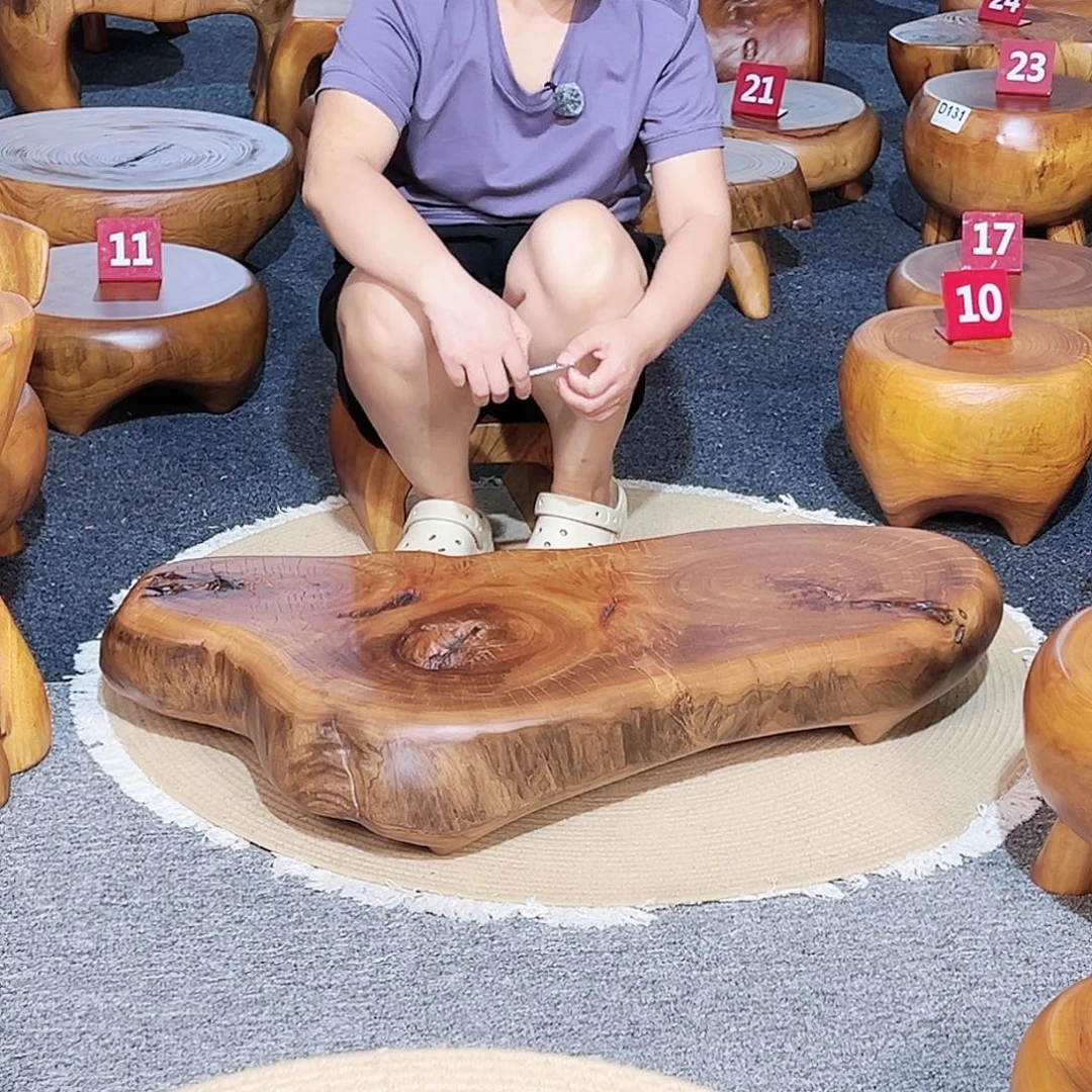 29 号香樟木尺寸：90-40-15cm
