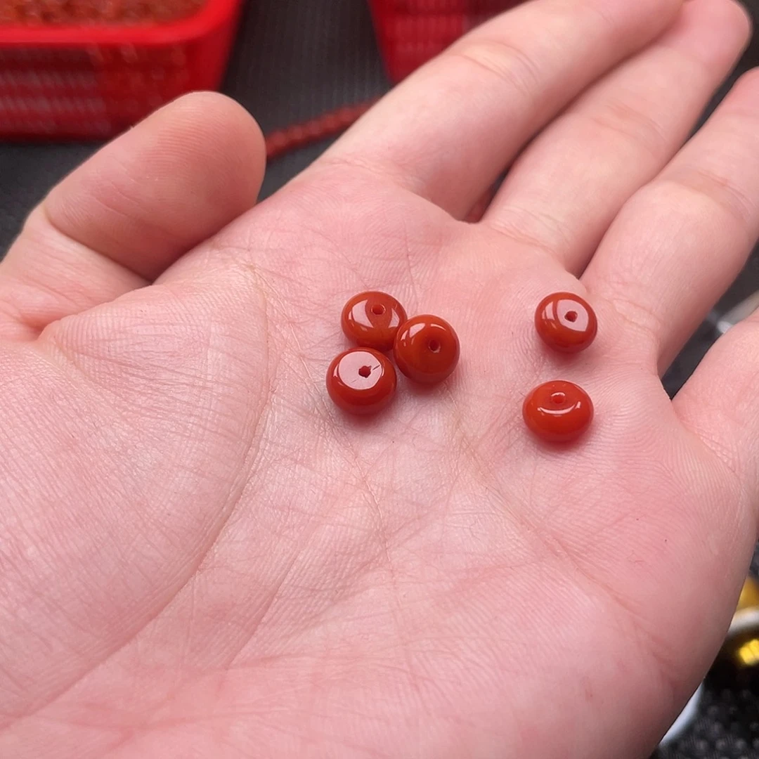 南红玛瑙未镶嵌1号 4*8柿子红隔片一组5颗