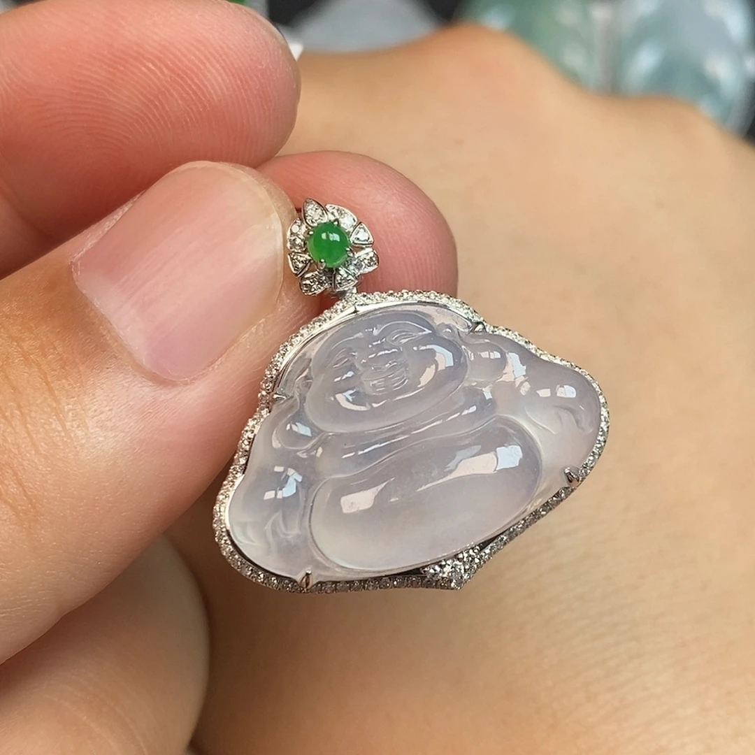 颈饰18K金镶嵌翡翠佛公