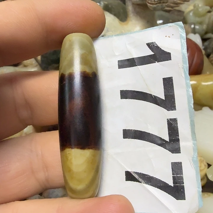 二***爷玛瑙/玉髓未镶嵌颈饰