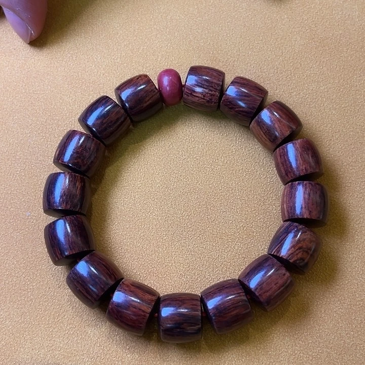 黄花梨/降香黄檀手串/手链1.3*1.4直切珠W