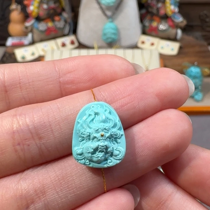 绿松石未镶嵌大黑天配饰