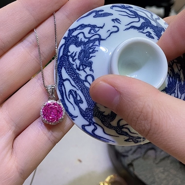 瓷片不会哈哈哈哈哈哈哈哈哈哈哈哈