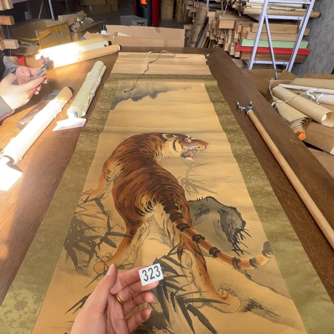 用**姐哈哈哈哈哈哈哈哈哈323