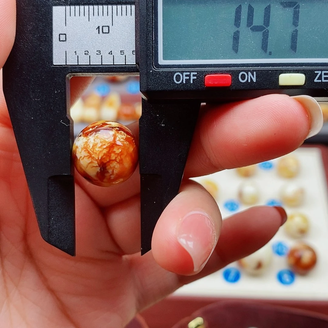 琥珀未镶嵌裸石蜜蜡