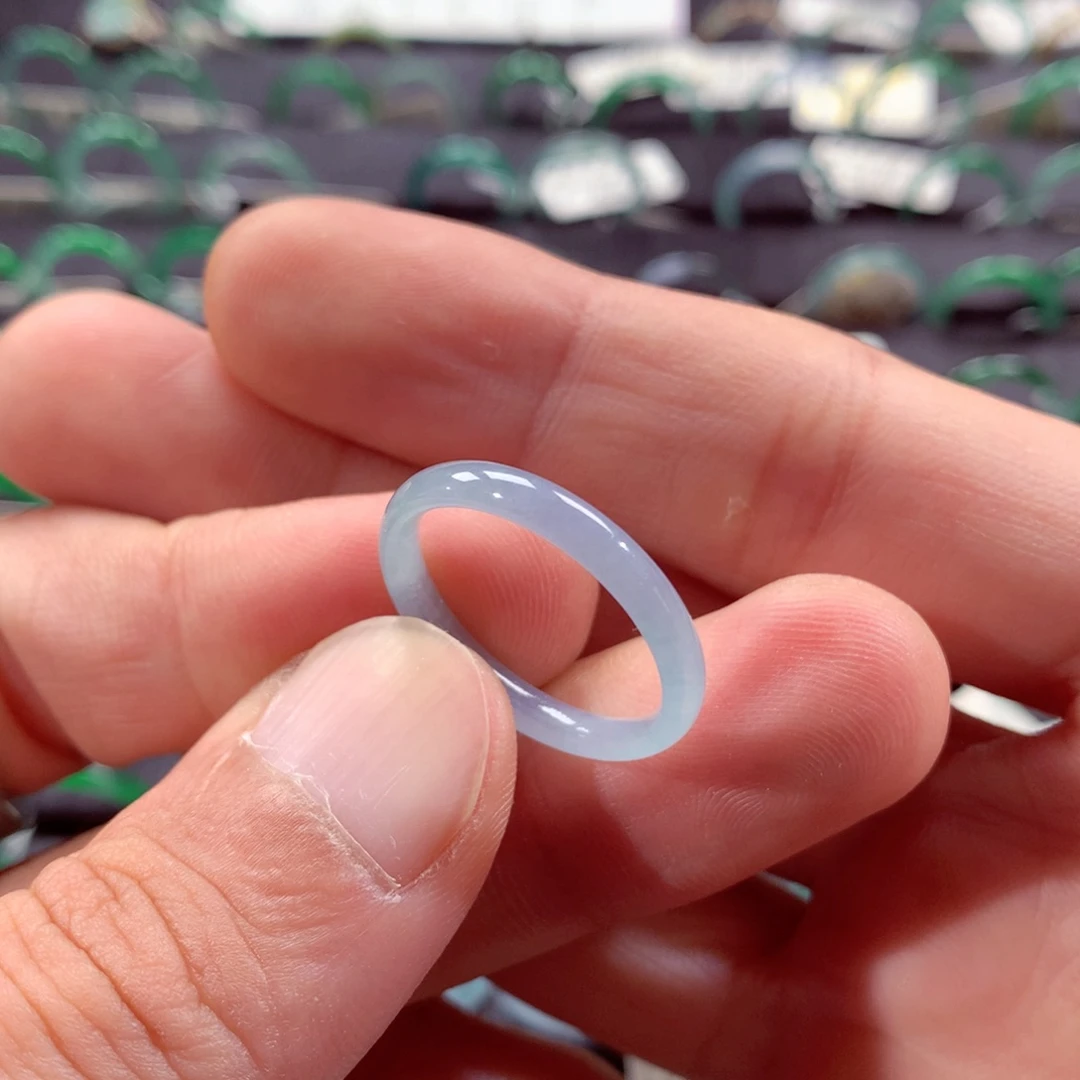 未镶嵌戒指翡翠翡翠戒指