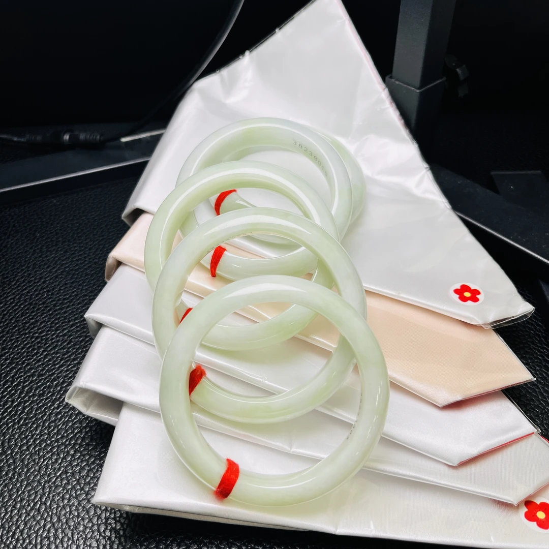 C10未镶嵌手镯多样性拍一发一