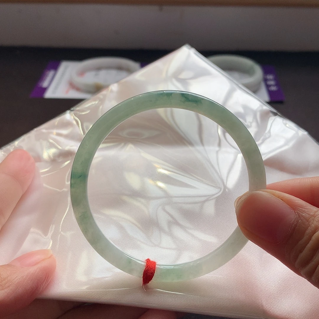 翡翠未镶嵌手镯51