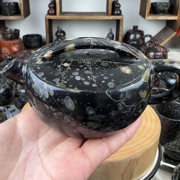 T****a梅花玉一片瓦茶壶瑕疵