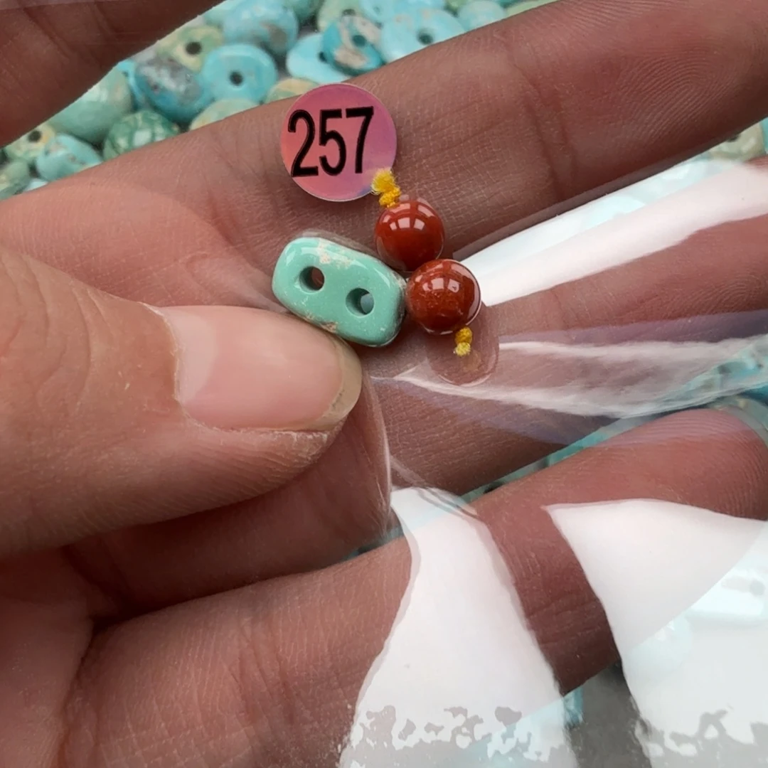 南红玛瑙未镶嵌珠宝奇石