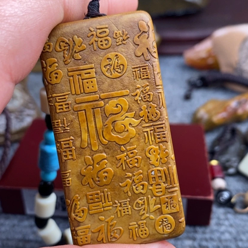 【闪购商品】原石雕刻手把件