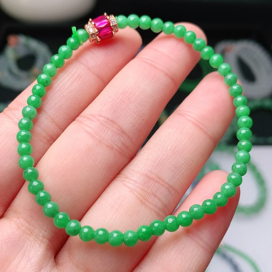 翡翠手链未镶嵌翡翠