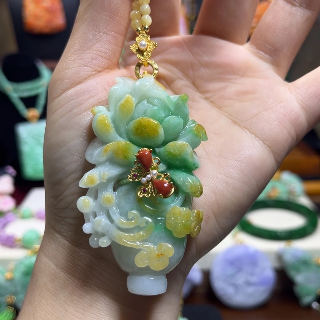 翡翠未镶嵌颈饰天然翡翠