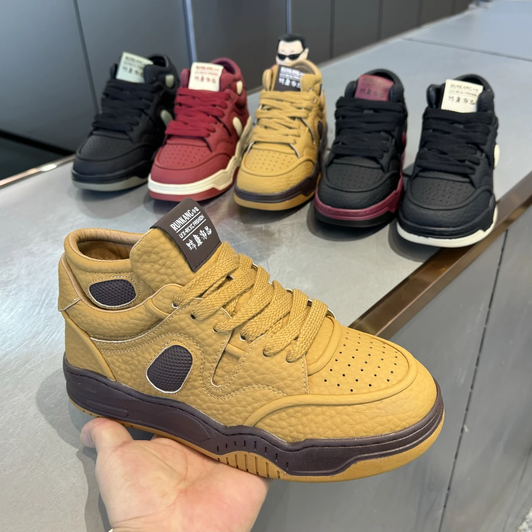 男鞋冬季新款加绒保暖棉鞋高帮休闲板鞋厚底防滑雪地工装男鞋