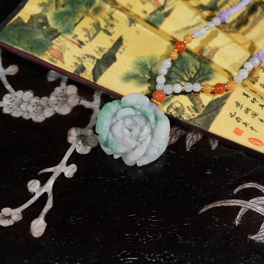 1.17香港王老板-翡翠吊坠6k732