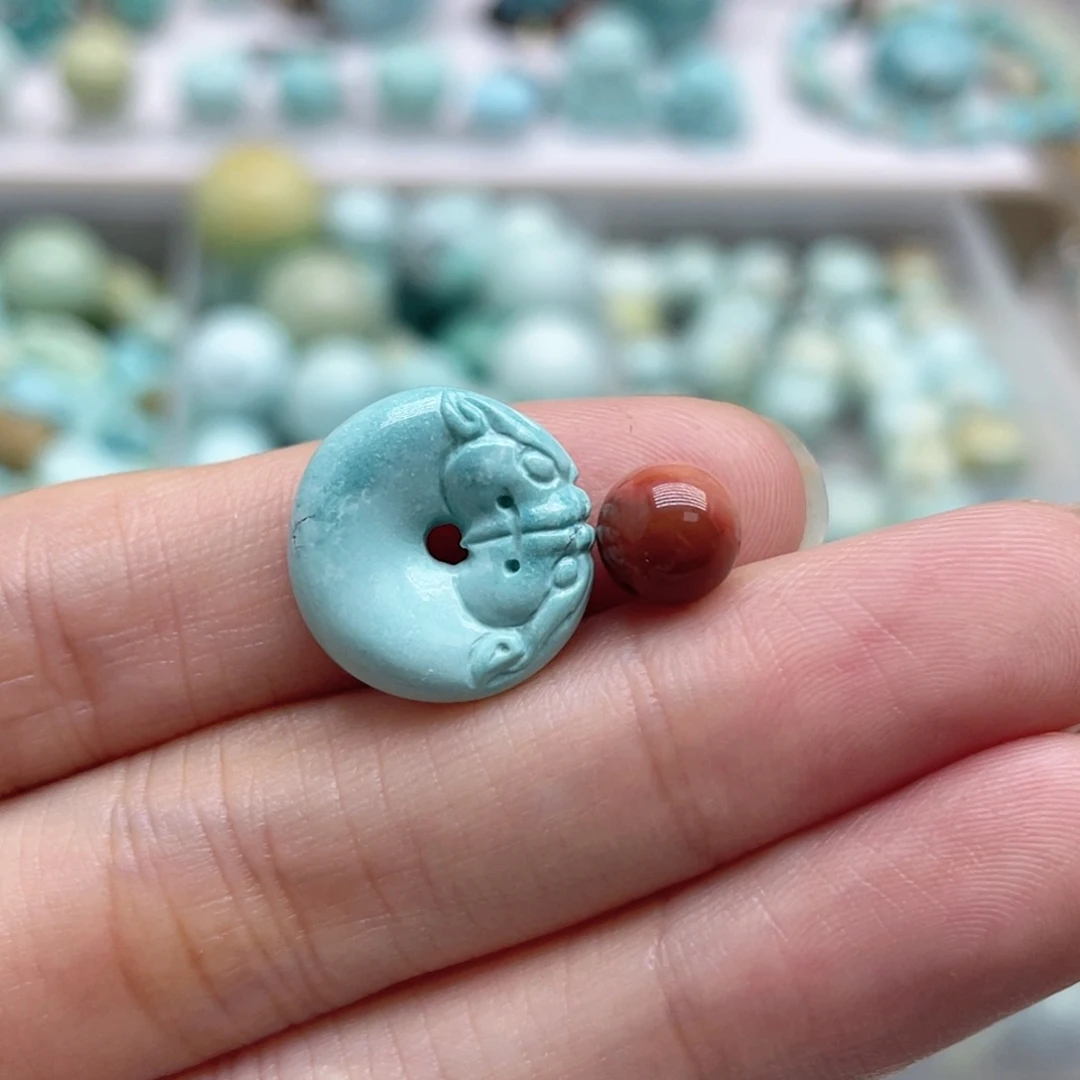 未镶嵌南红玛瑙珠宝奇石