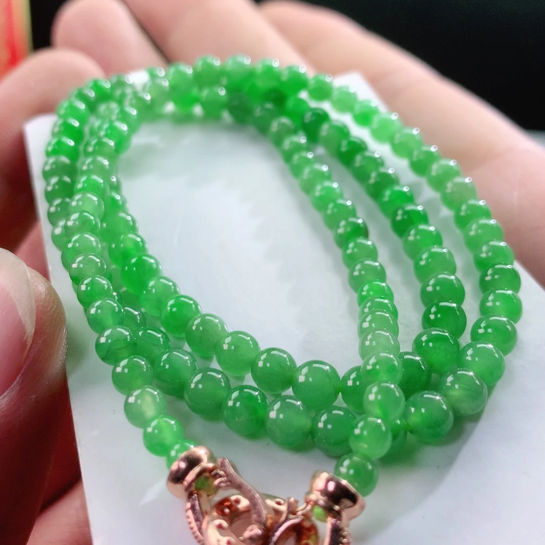 翡翠未镶嵌颈饰051卡5左右