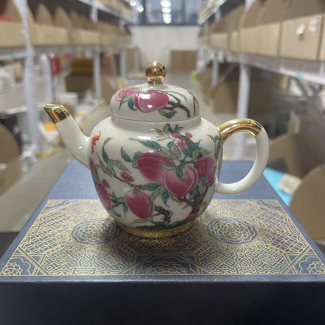 九桃献福.君子茶壶CC5102