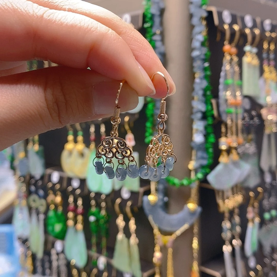 未镶嵌翡翠耳饰翡翠