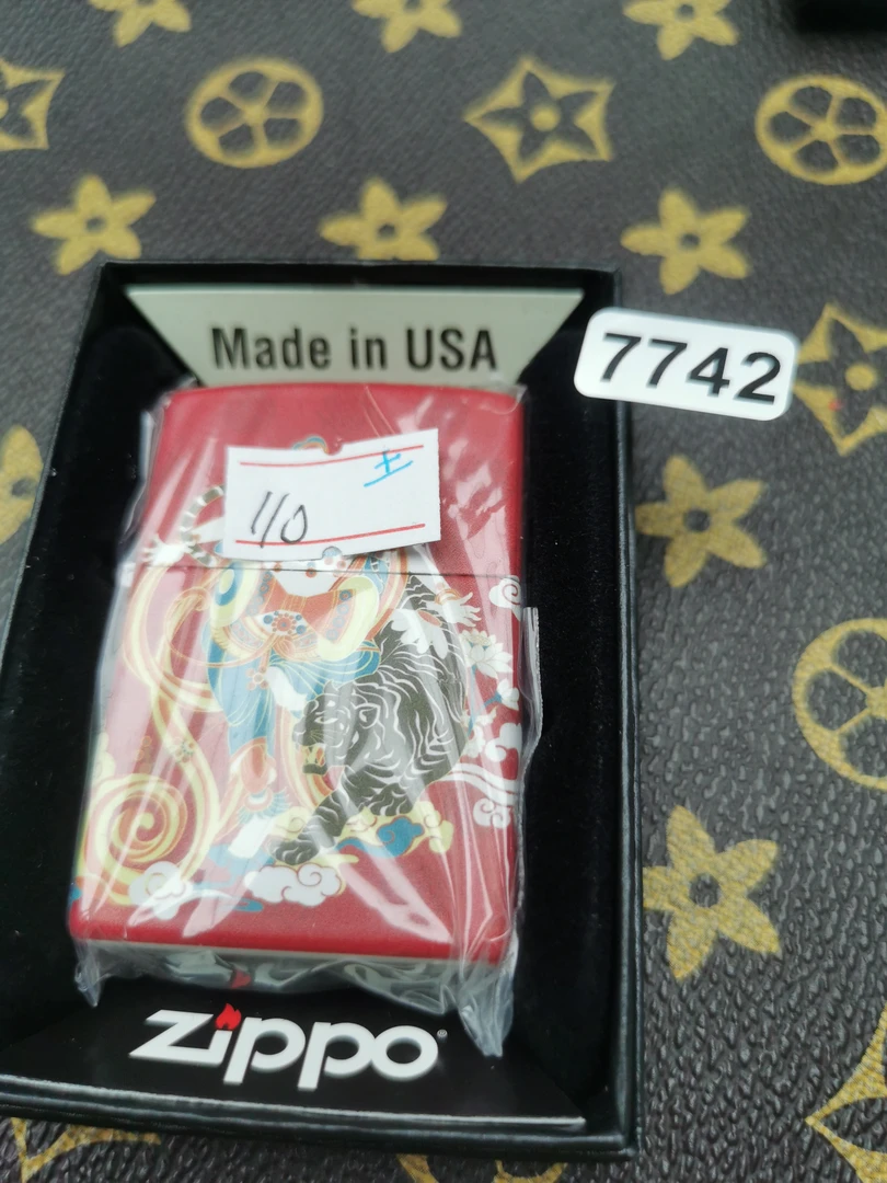 Zippo打火机回血20L带题材-7742