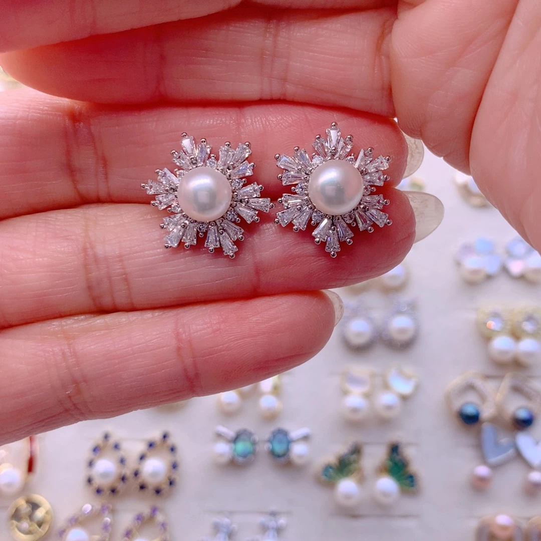 淡水珍珠合金耳饰