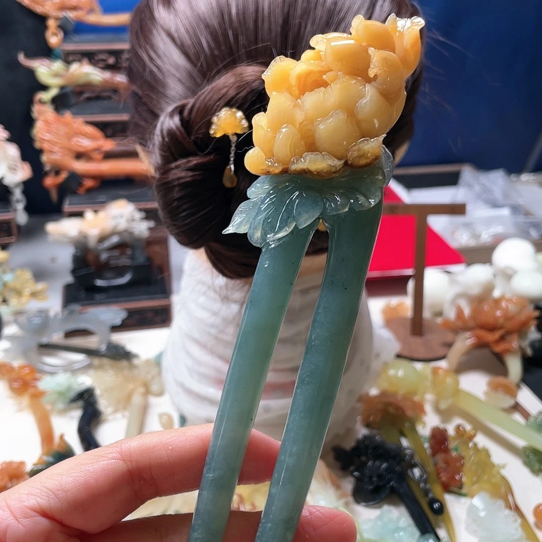 【闪购商品】未镶嵌岫玉发饰?*糖