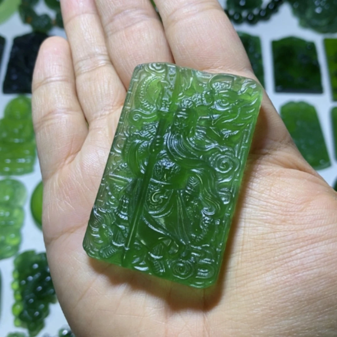 【闪购商品】未镶嵌蛇纹石玉颈饰
