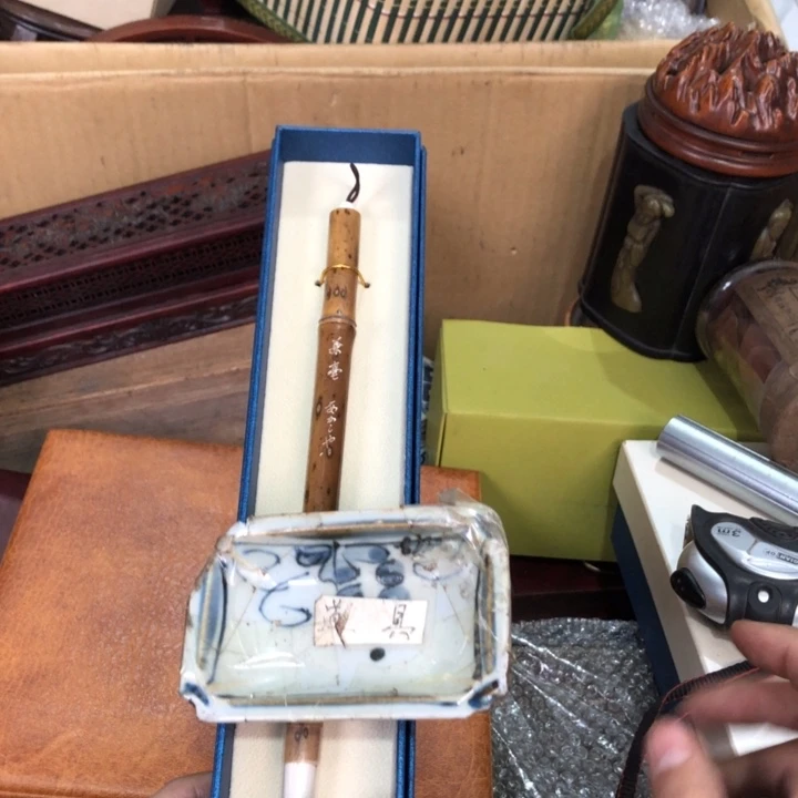 陶瓷孤品单件车里拍