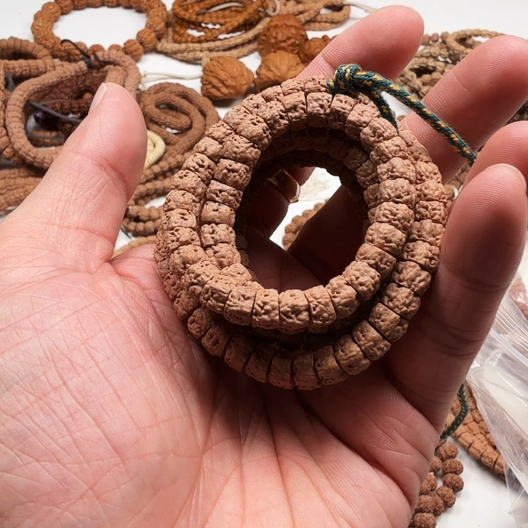 吊坠金刚菩提3号。