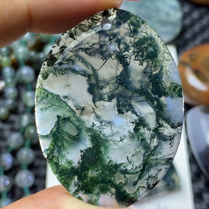 玛瑙/玉髓颈饰足铂镶嵌