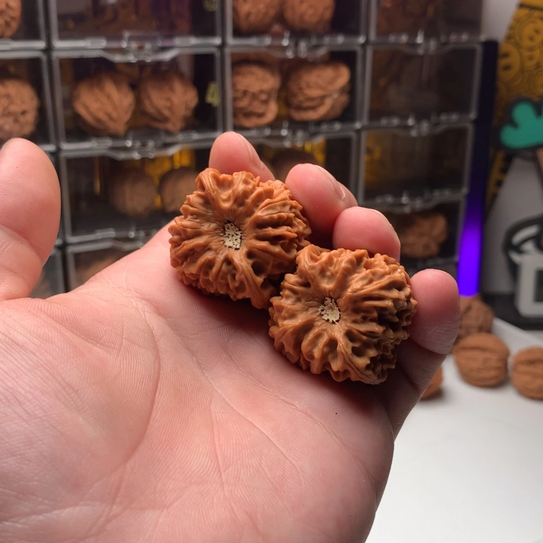 0***桃核吊坠龙门涧66666888